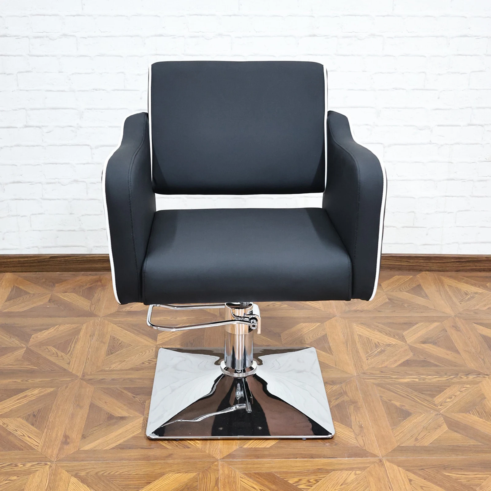 New Design Wholesale Barber Chairs: Black, 360° Rotatable, Hydraulic Lift, Customizable Hair Salon Commercial Furniture