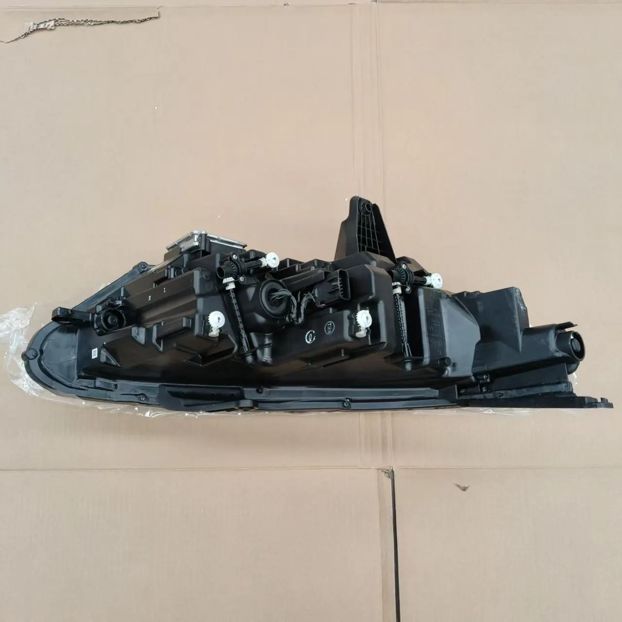 Automotive LED Headlamps High/Low Beam 12V for FAW Bestune T77 OE 1EA151040/1EA151030 25W 6000K Replacement Lighting