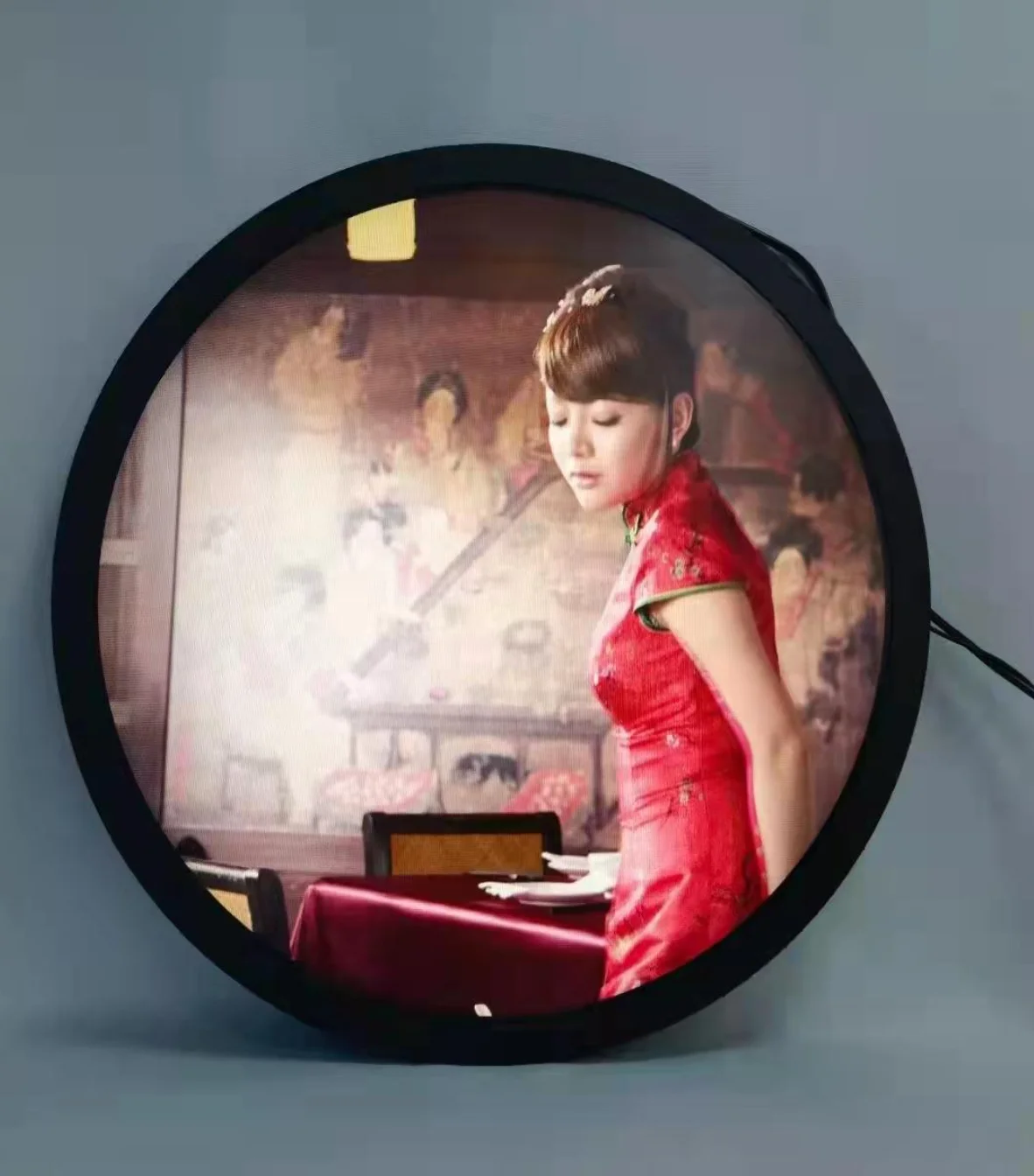 

Хит продаж: 23,6-дюймовый круглый сенсорный ЖК-дисплей для цифровой рекламы, настраиваемый