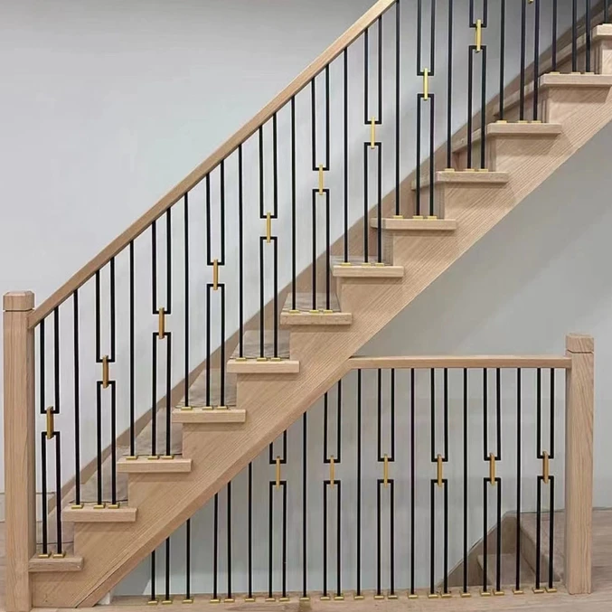 التخصيص نمط جديد 44 بوصة الدرابزين المعدني تصاميم الدرج الملحقات للشقة