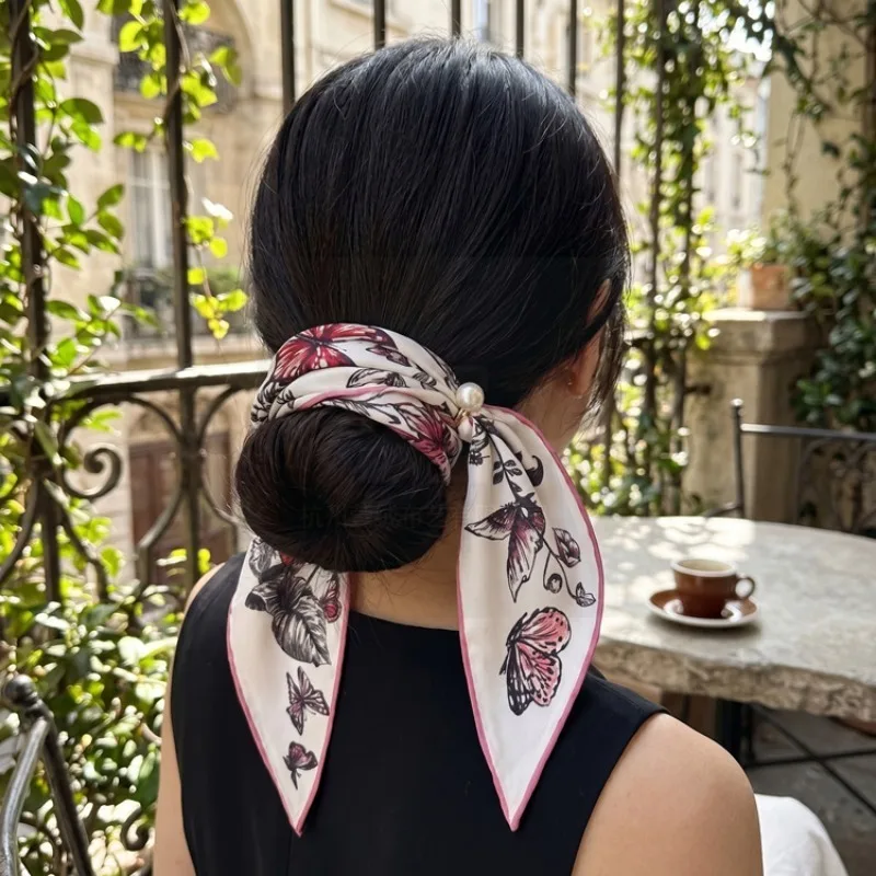 100% Mulberry Silk Diamond Scarf French Elegant Hand Painted Floral Silk Scarf Women Versatile Scarf Streamer High Sense