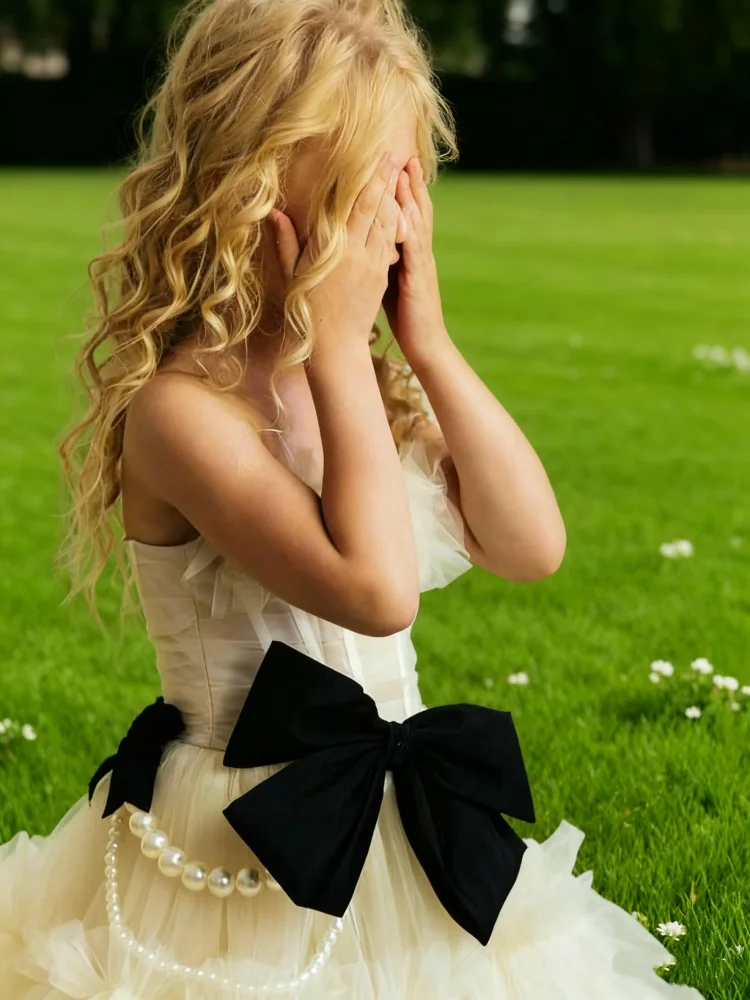 Custom Flower Girl Dress Fluffy Beaded Tulle Skirt with Bow for Wedding Children's Birthday Parties First Communion Girls Outfit