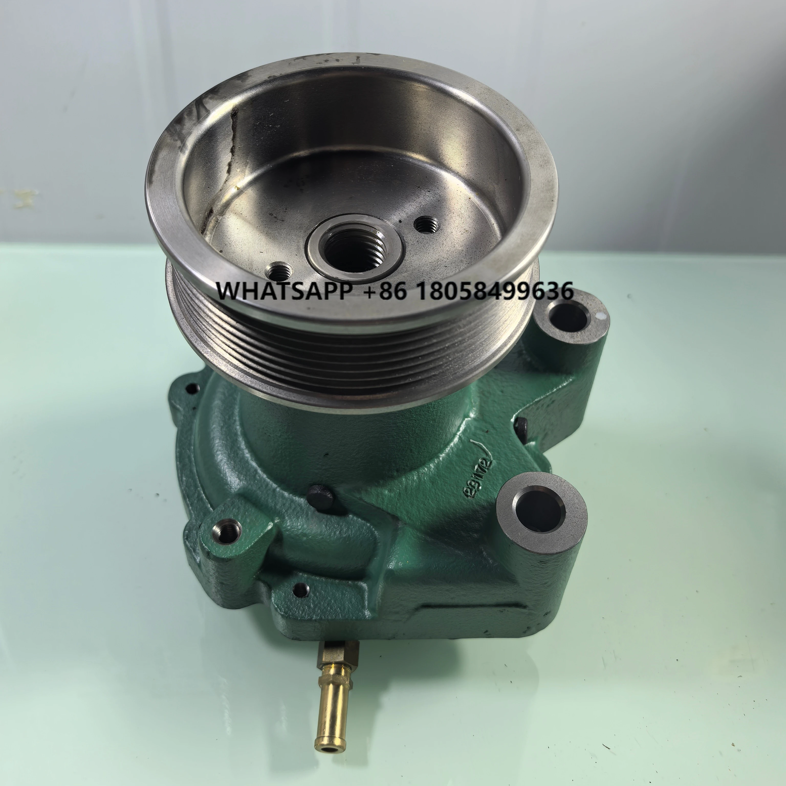 

Kalmar 1240 Engine Water Pump Assembly 923976.0196 Material Handling Equipment Parts