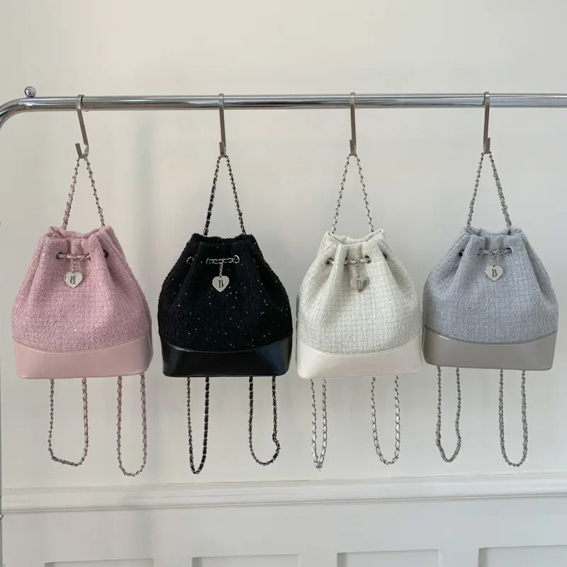 

2025 Trendy Women's Tweed Crossbody Bag - Heart-Shaped Design with Removable Chain Strap for Vacation & Daily Use
