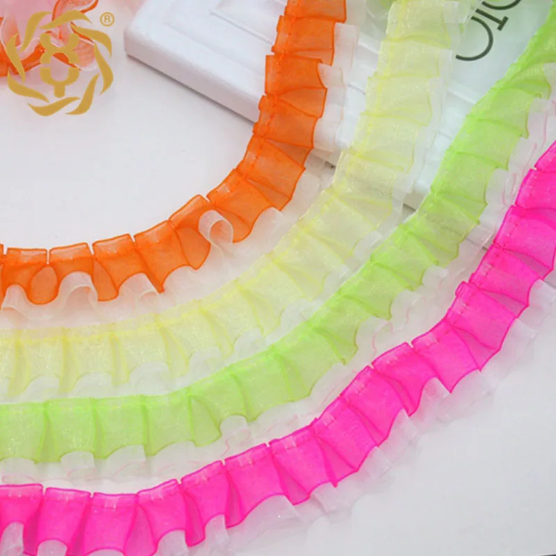 

40 метров, 2,5 см, красный сапфир, розовый, кружевная отделка из органзы, плиссированная тканевая лента