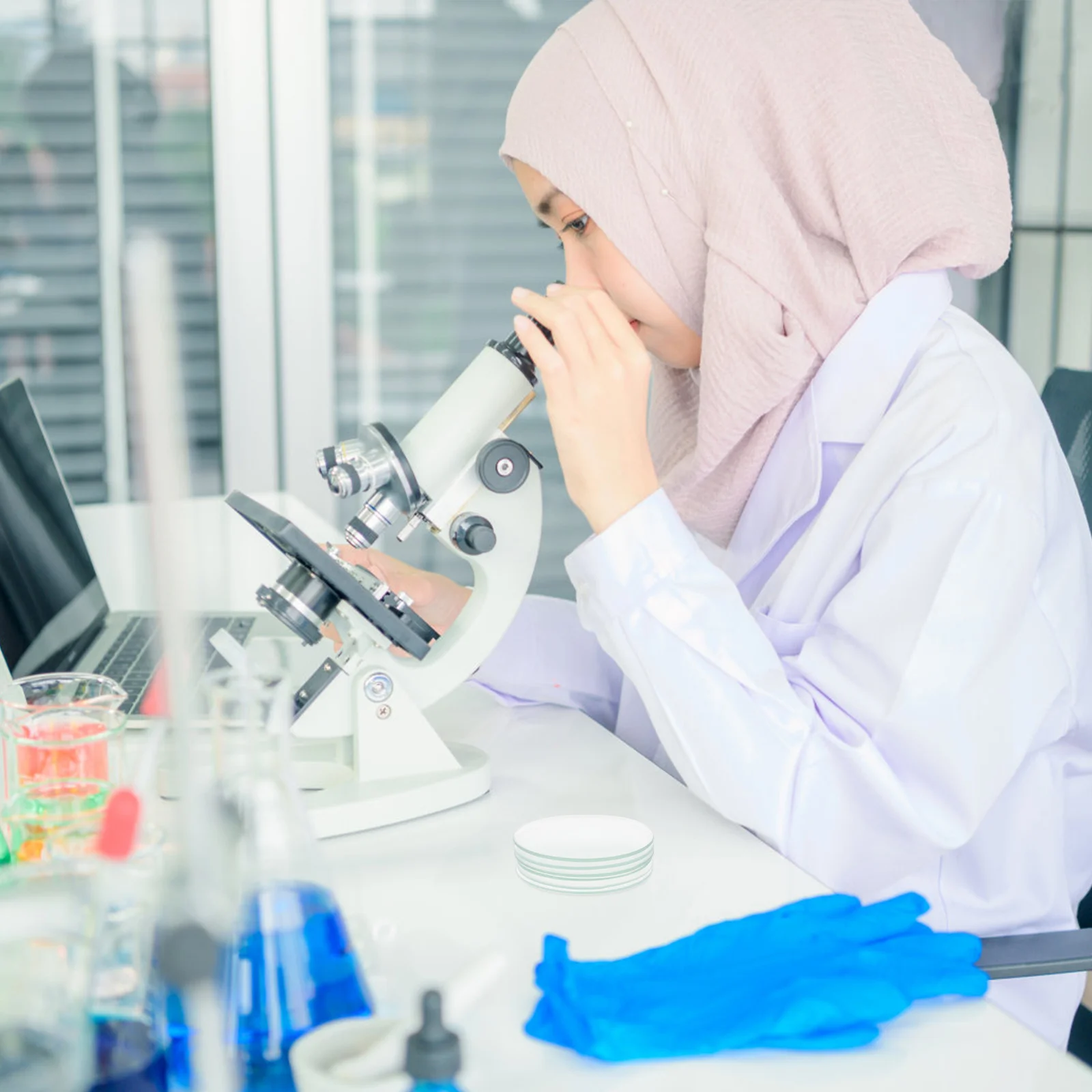 

10Pcs Laboratory Transparent Watch Glass High Grade Durable Heat Resistant for Chemical Experiment School Teaching Tool