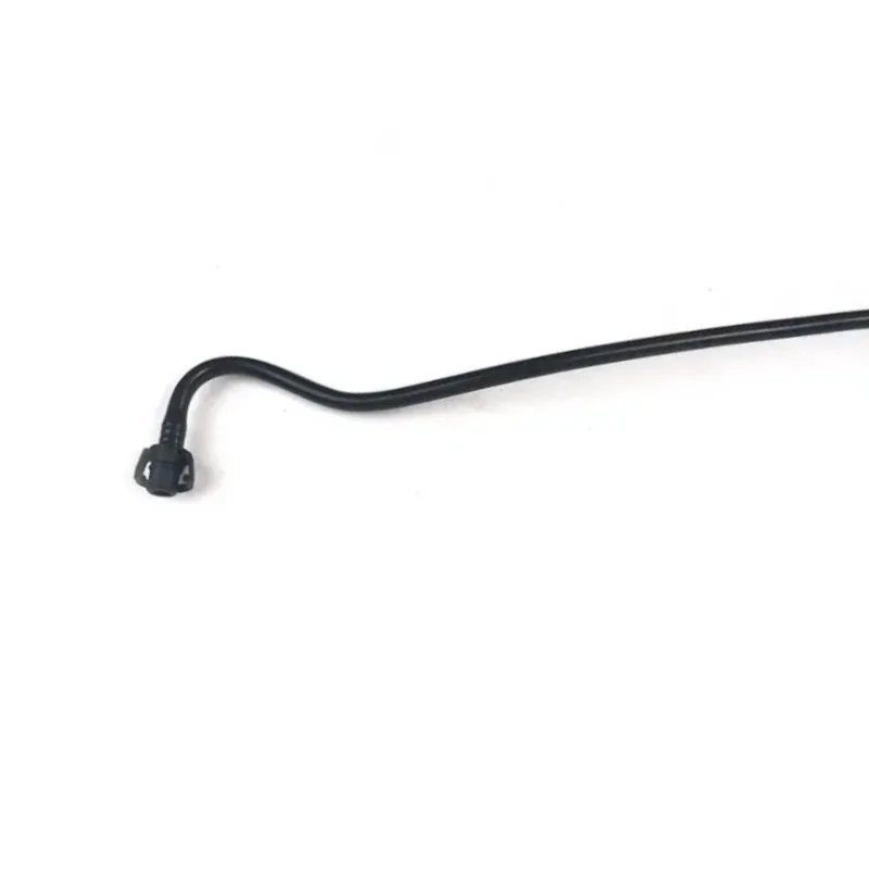 Engine Coolant Overflow Hose LR094130 For Land Rover Discovery Sport 2018-2019