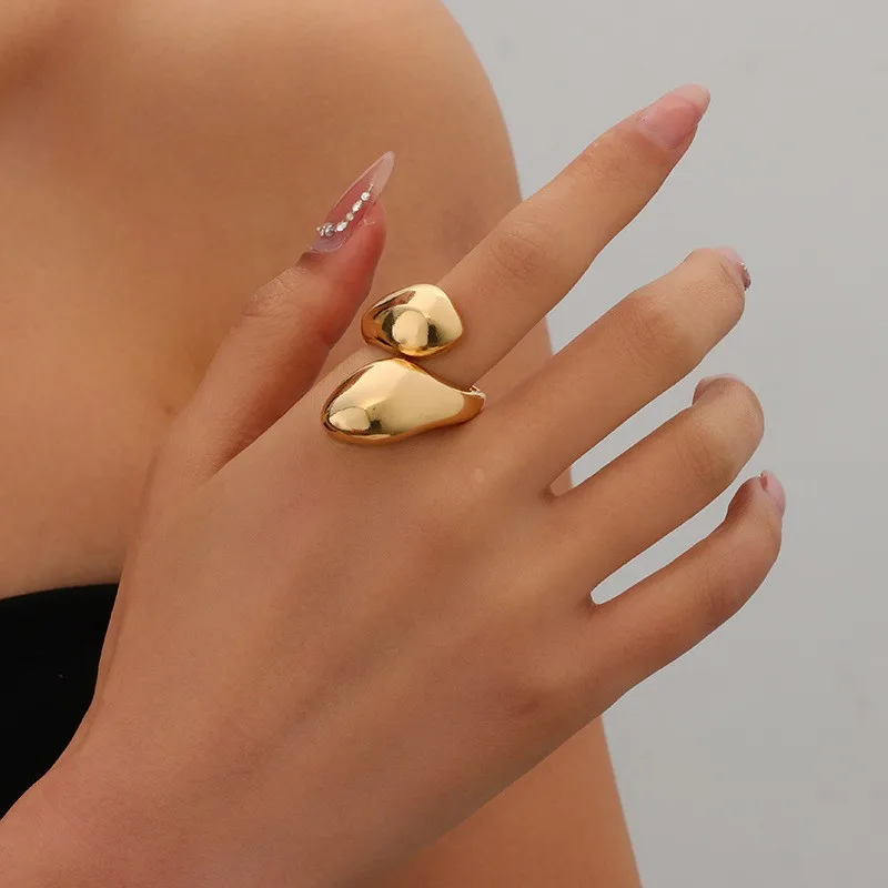 Trendy Men's Sea Withered Stone Rotten Rings for Women Couple Gold Color New Style Open Rings Finger Jewelry Wedding Her Gift