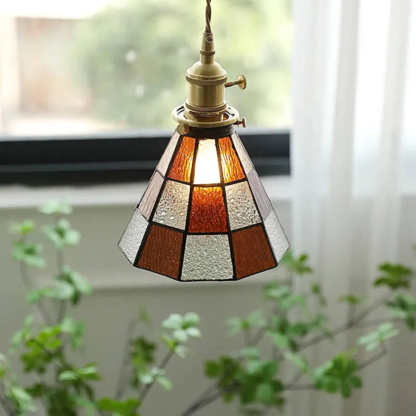 Decorative Faceted Glass Shade for Pendant Ceiling Lamp with Metal Frame Details for Cozy Home Window Area