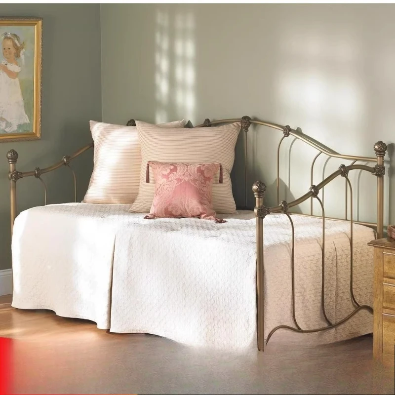 Wrought iron sofa single simple princess sitting and lying dual-purpose small apartment, can be customized push-pull bed