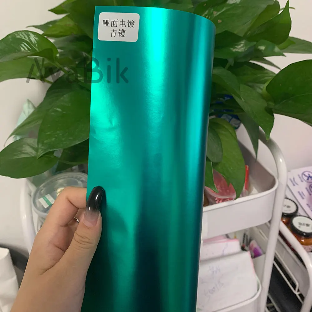 

Premium Matte Lake Green Pearl Gloss Metallic Vinyl Wrap Film For Whole Car wrap Low tack glue Like 3M Quality Waterproof Foil