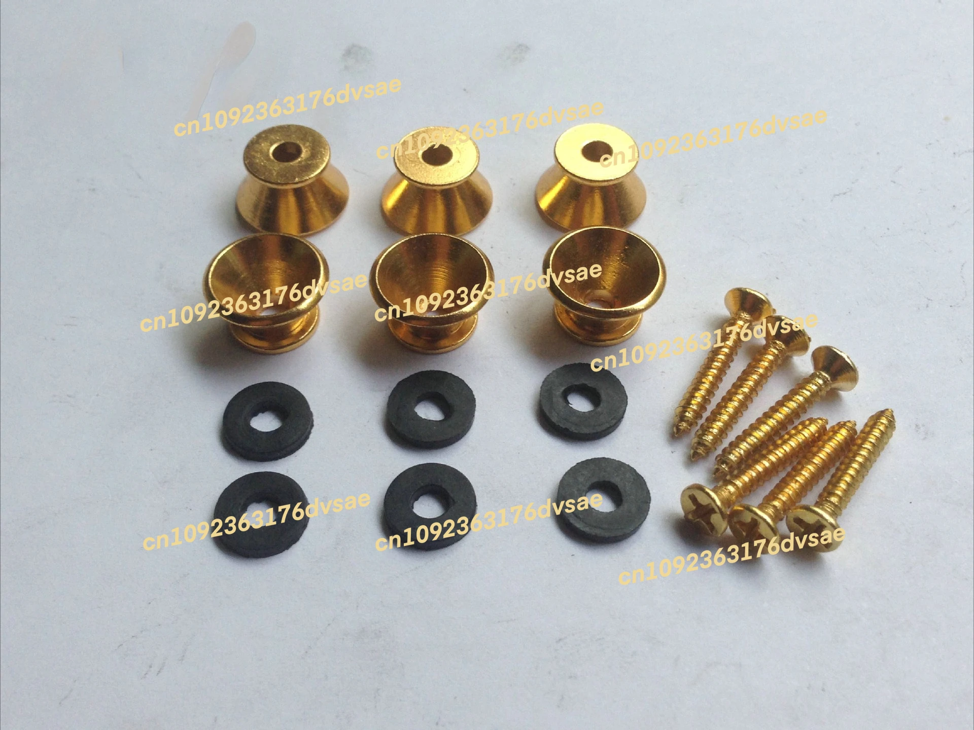 

Guitar Medium Strap Button Strap Buckle High Grade Copper Tail Ding with Screw Pad Gold