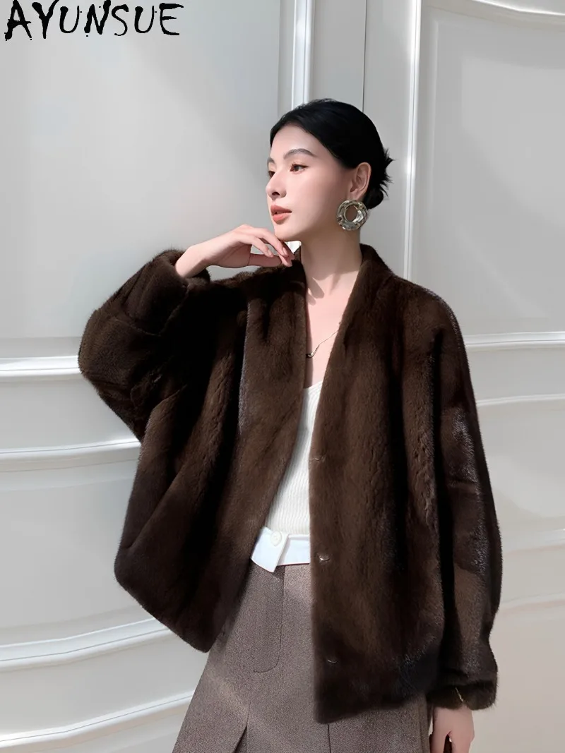 Tcyeek Women Short Full Female Mink Coat Purple Gold Short Grade 2 V Neck Light Luxury Fashion Mink Fur Outerwear 2026 Winter