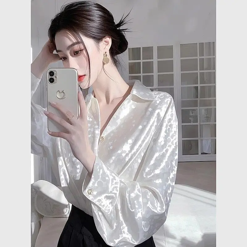 

White Long Sleeve Satin Shirt Women's Early Spring New Fashion Korean Style Loose Fit French Style Top