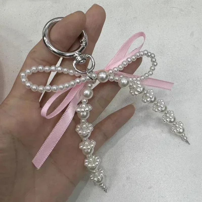 2024 New Korean Sweet Pearl Bow Keychain Heart Pendant Keyring Y2K Aesthetic Key Holder for Girls Bag Pendant Accessories