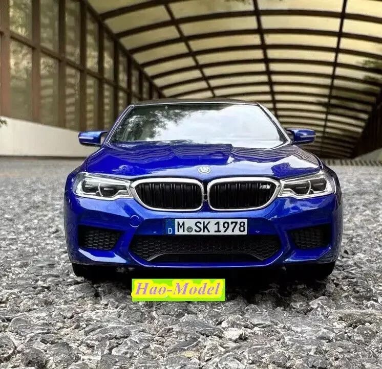 NOREV 1/18 For BMW M5 G30 2018 Model Car Diecast Metal Boys Toys Kids Gifts Hobby Display Ornaments Collection Blue