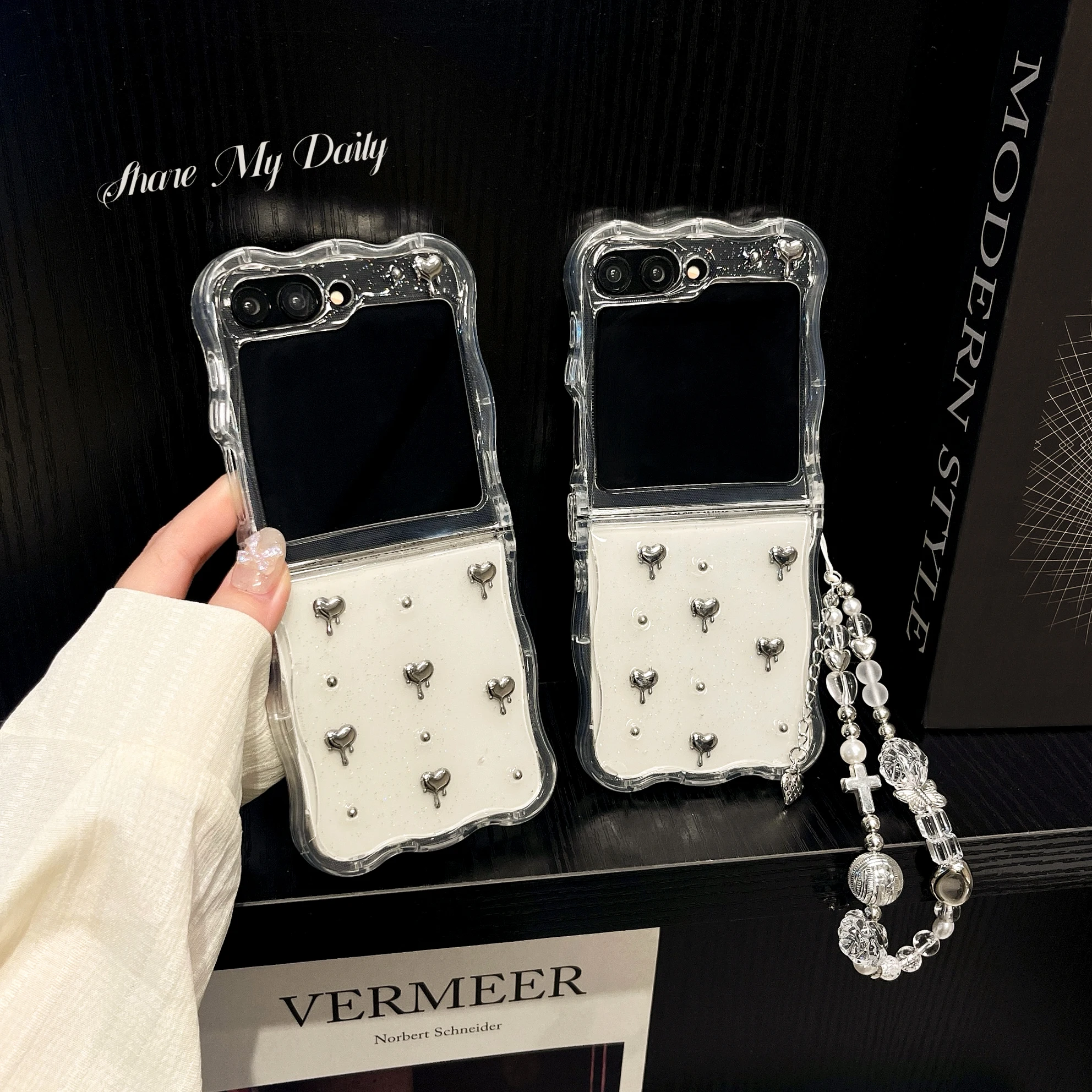 

Glitter 3D Love Bracelet Wristband Chain Glue Hard PC Shockproof Phone Case for Samsung Galaxy Z Flip 6 5 4 3 Back Cover