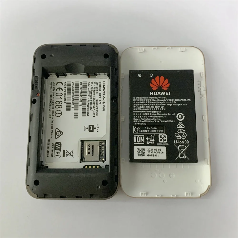 Hotsale Unlocked Huawei E5787Ph-67a Free Antennas LTE Cat6 300mbps 2.4 inches touch screen Mobile WiFi Hotspot PK E5788 ZTE
