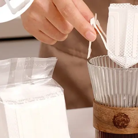 50pcs Pack Disposable Coffee Fliter Bag Portable Portafilter Hanging Ear Coffee Filter Eco-Friendly Paper Bag Espresso Coffee