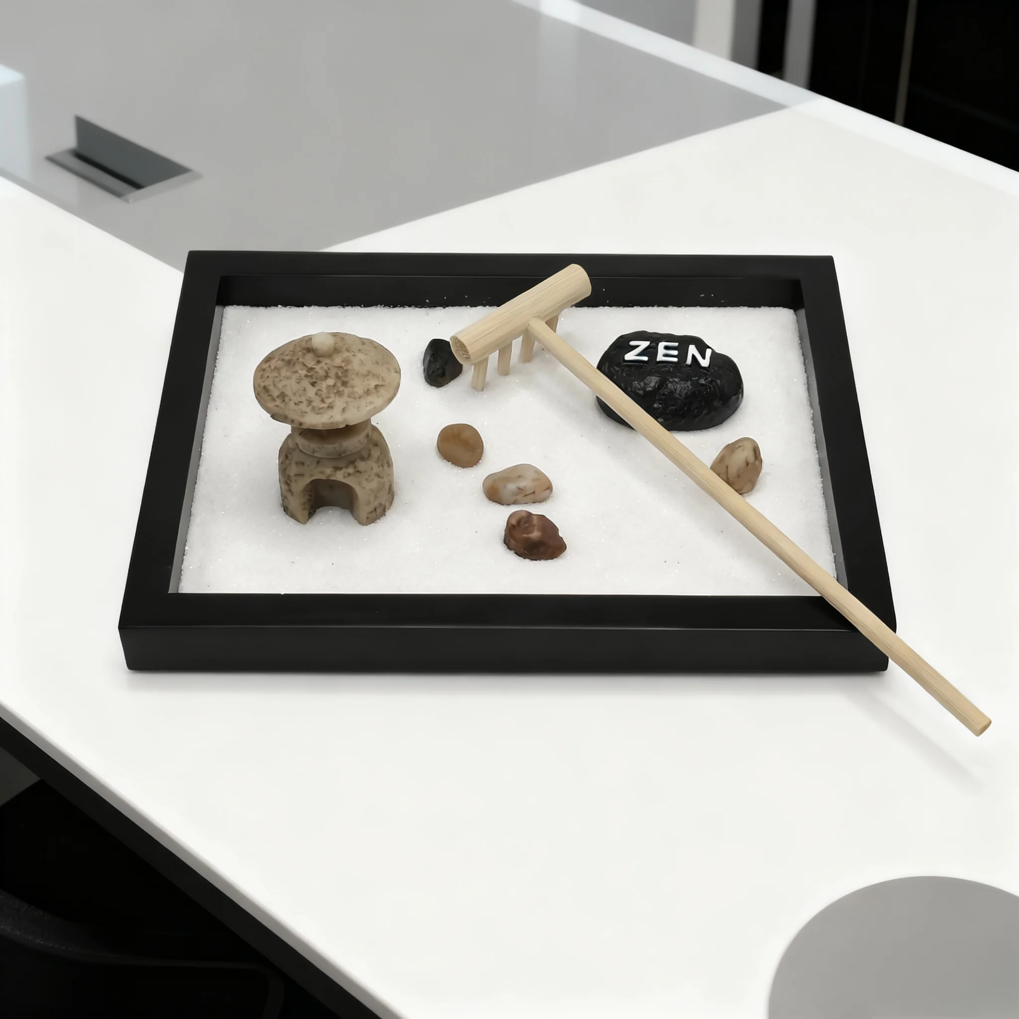 Mini Japanese Zen Garden Kit Premium Resin Desktop Zen Garden Home Office Meditation Decor Wholesale Gift Set