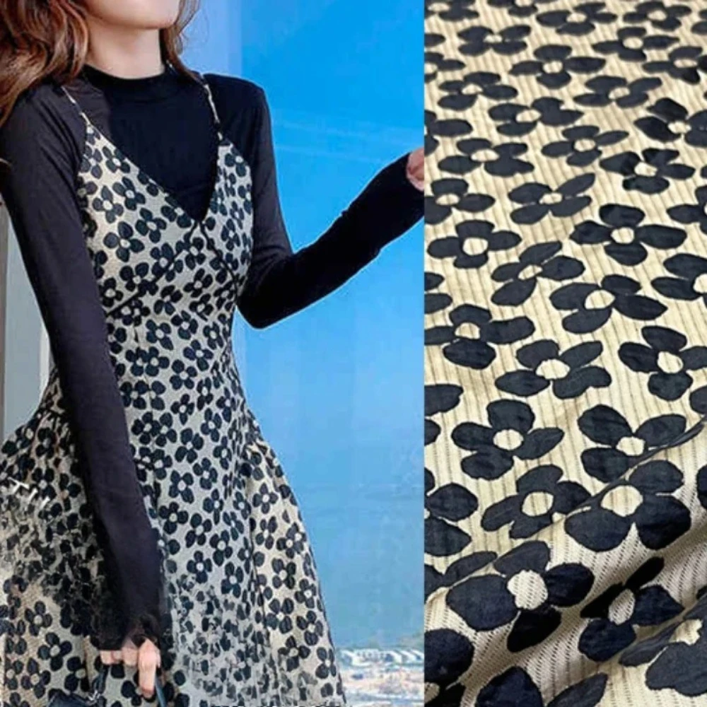 

Yarn Dyed Brocade Jacquard Fabric Flower Dark Grain Dress Trench Coat Clothing European Brand Fashion Design Sew Wholesale Cloth