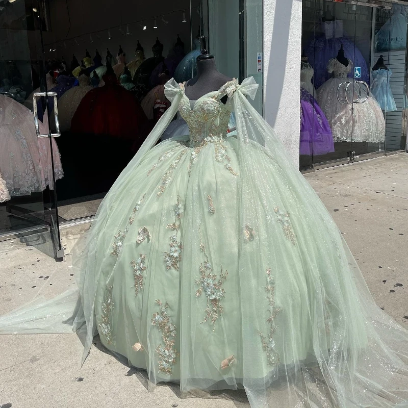 

Sage Green Tulle Quinceanera Dresses Sweetheart Beads Applique Lace With Cape Ball Gown Sweet Sixteen Dress Gowns vestidos de 15