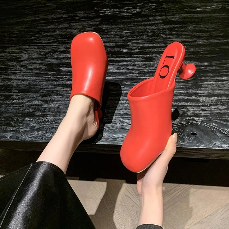 Weiße Damen-Slipper mit quadratischem Kopf, Baotou-Stil, strukturiert, elegant, für Pendler, lässig, schlicht, klassischer Look, Weinglasabsatz, Neu 35-42 – Detail 5
