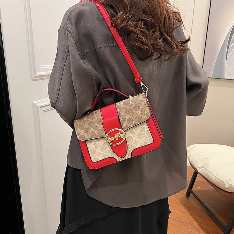 

‌Luxury Small Square Handbag 2025 Trendy Foreign Designer Shoulder Bag for Women, Premium Crossbody Purse with Geometric Charm‌
