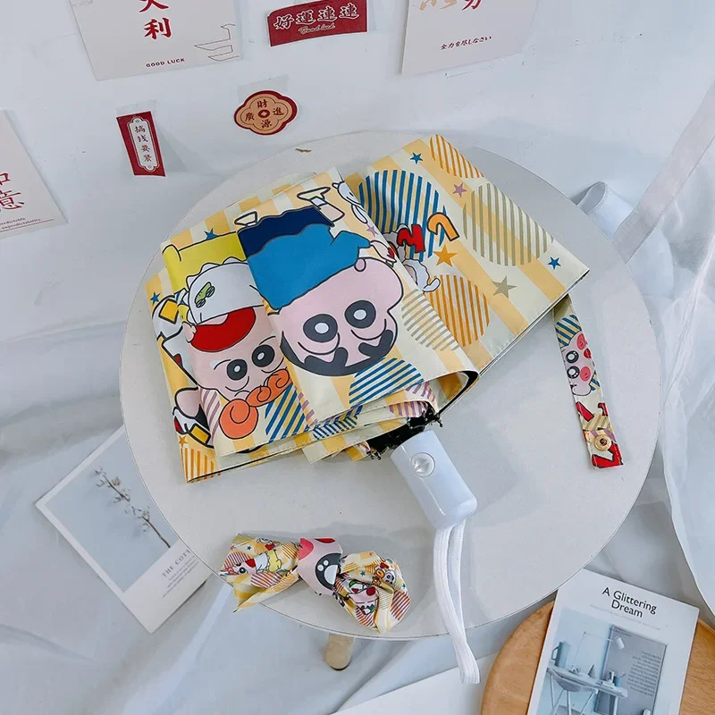 BANDAI Crayon Shin Chan Anime Figura Ombrello Automatico Soleggiato Ombrello Animazione Periferica Del Fumetto Creativo Regalo Per Bambini Giocattolo