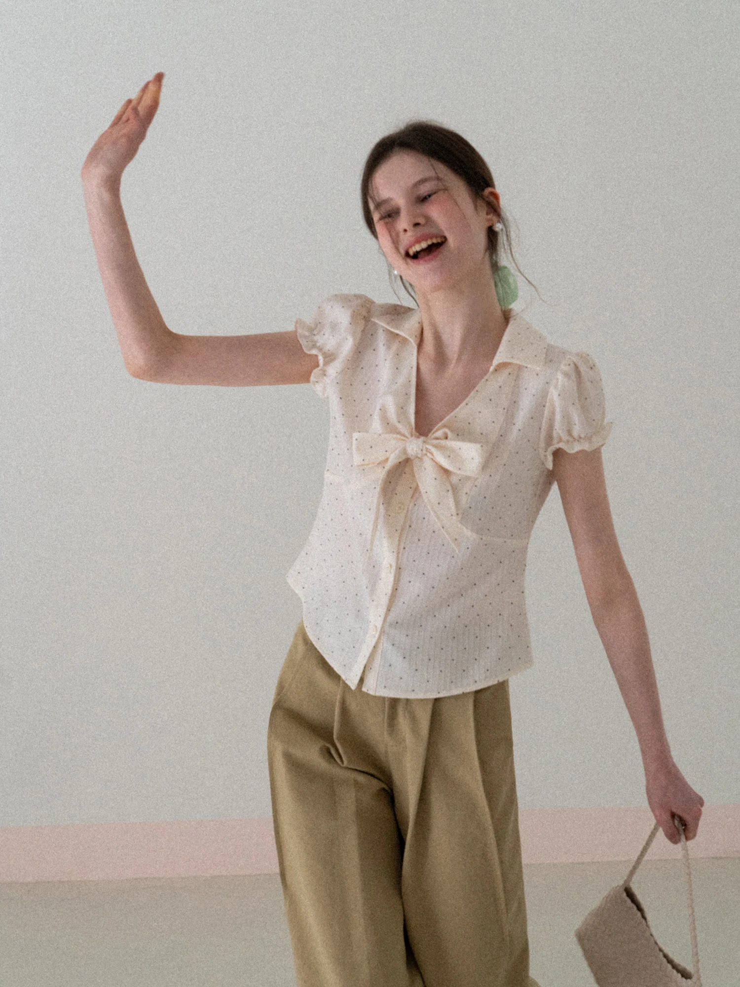 

EGGKA Sweet Sle Polka Dot ort Sve irt Women's Summer Korean Sweet Personali Thin ow ort irt Knot Tie