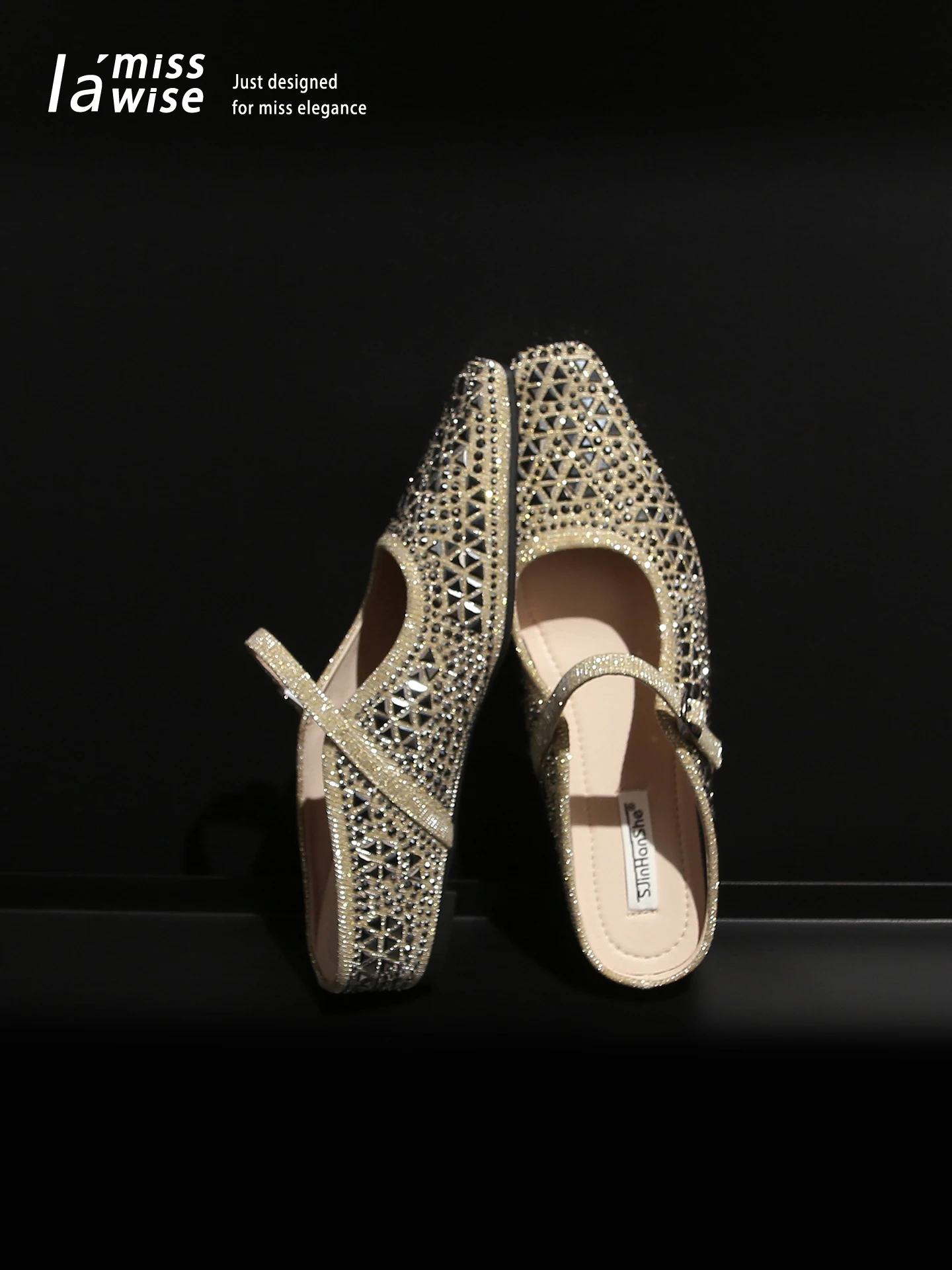 Gold Beach Sparkling Water Diamond Mary Jane Semi Slippers Women's Outdoor Wear 2026 New Head Cover Slippers Thick Heel Mules