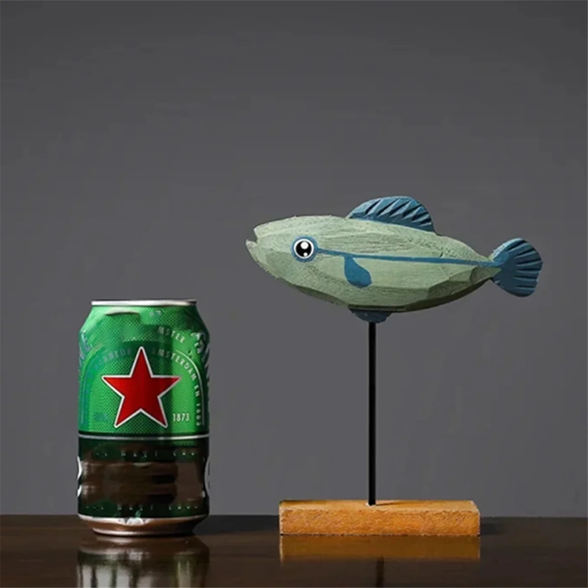 ABNH Statue de poisson en bois décorations nordiques pour la maison Sculpture de poisson ornements salon chambre Restaurant décoration C