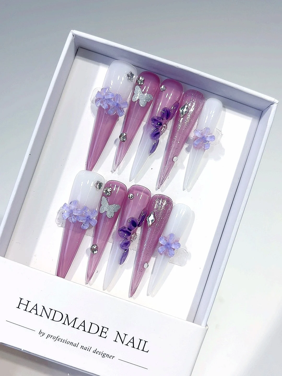 

Butterfly Three-Dimensional Carved Long Pointed Fashion Nail Art (Jsa16)