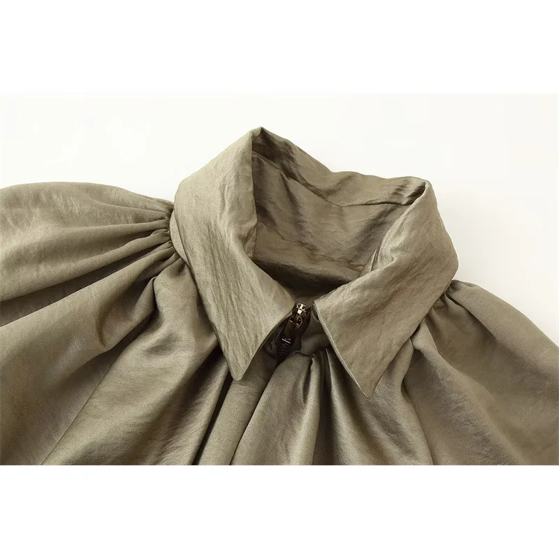 Wiosenno-letnia kurtka pilotka z bufkami, odzież wierzchnia w stylu retro, model Top 284404, damska, plus size, regularna długość, włókno poliestrowe.