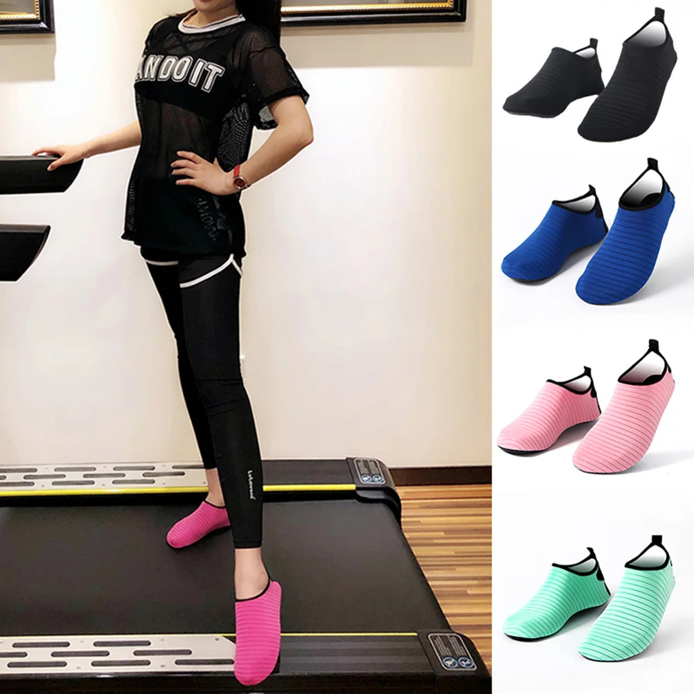 

Breathable Anti Silicone Socks With Full Sole Grip Perfect For Sports Yoga Fitness Room Footwear Cover