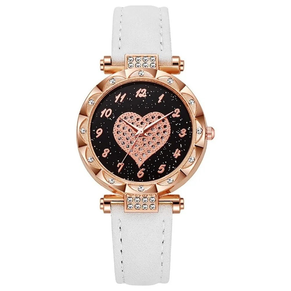 Fashion Heart Rhinestone Quartz Wristwatches Casual Simple Electronic Watch Leather Strap Wrist Watches Women