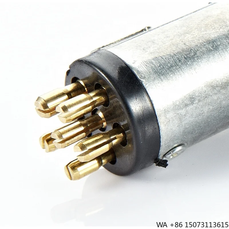 6ピン小型丸型トレーラープラグ（オスピン付き）亜鉛合金アダプター（6ウェイソケットコネクター用）