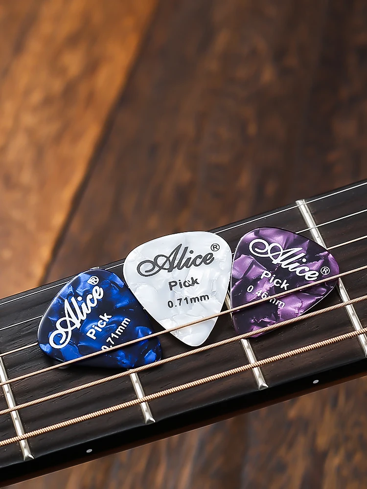 6/12pcs Alice Celluloid Guitar Picks Plectrum Mediator Random Color 0.46/0.71/0.81/0.96/1.2mm Guitar Accessories