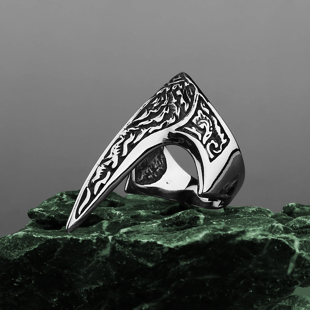 Viking Vintage Creative Design Pointed Finger Ring Men's Stainless Steel Rune Amulet Punk Hip Hop Party Club Jewelry Gift