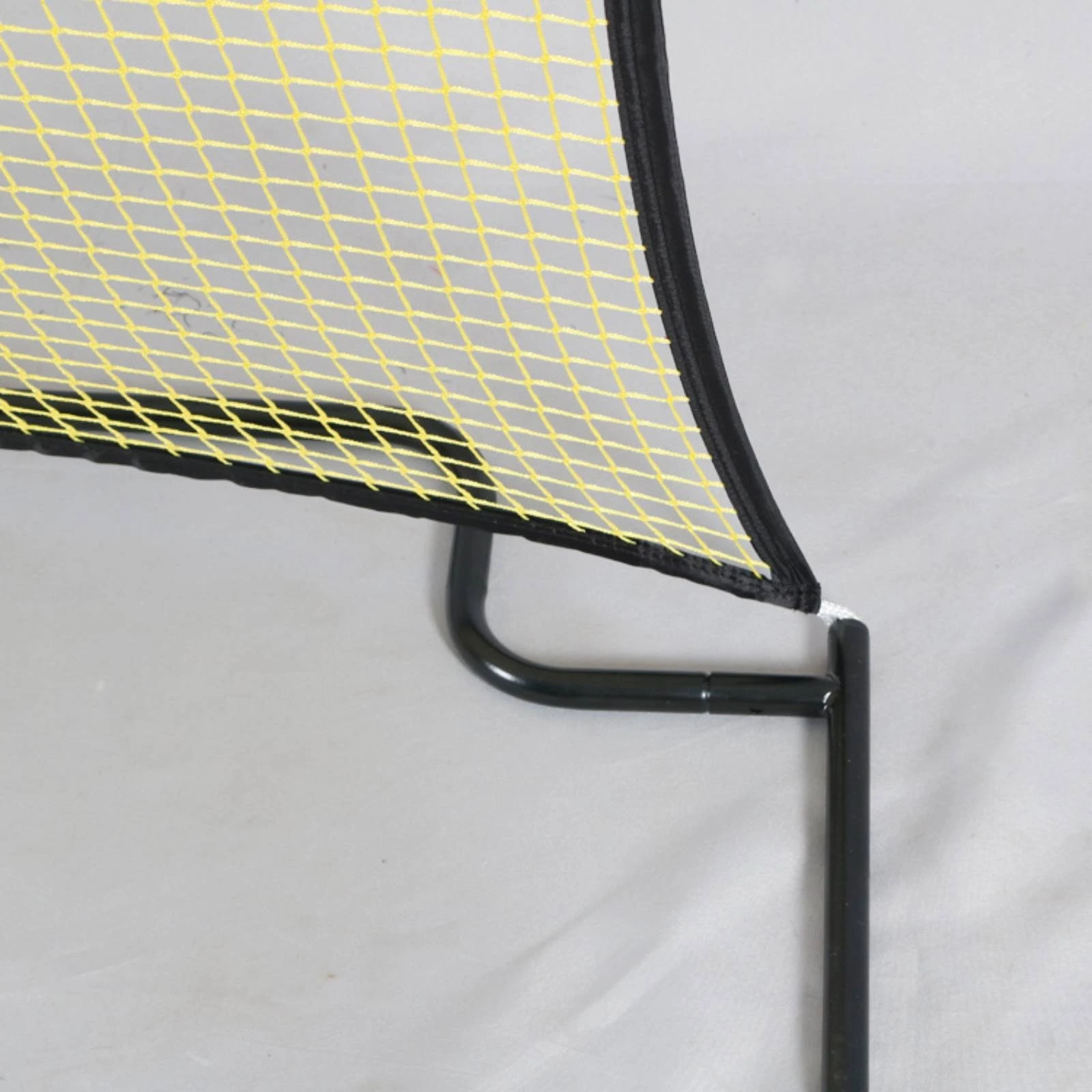 Sports Coach Easy to Assemble Football Rebound Training Net Adjustable Soccer Rebounder Sturdy for Ball Control Exercises