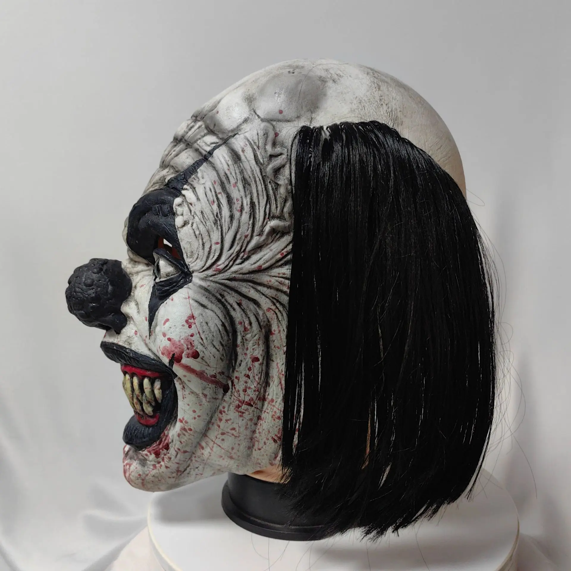 Horror Sorriso Maschera da clown Cosplay Spaventoso Naso nero Capelli Joker Casco in lattice Carnevale di Halloween Vestire Costume da festa Puntelli