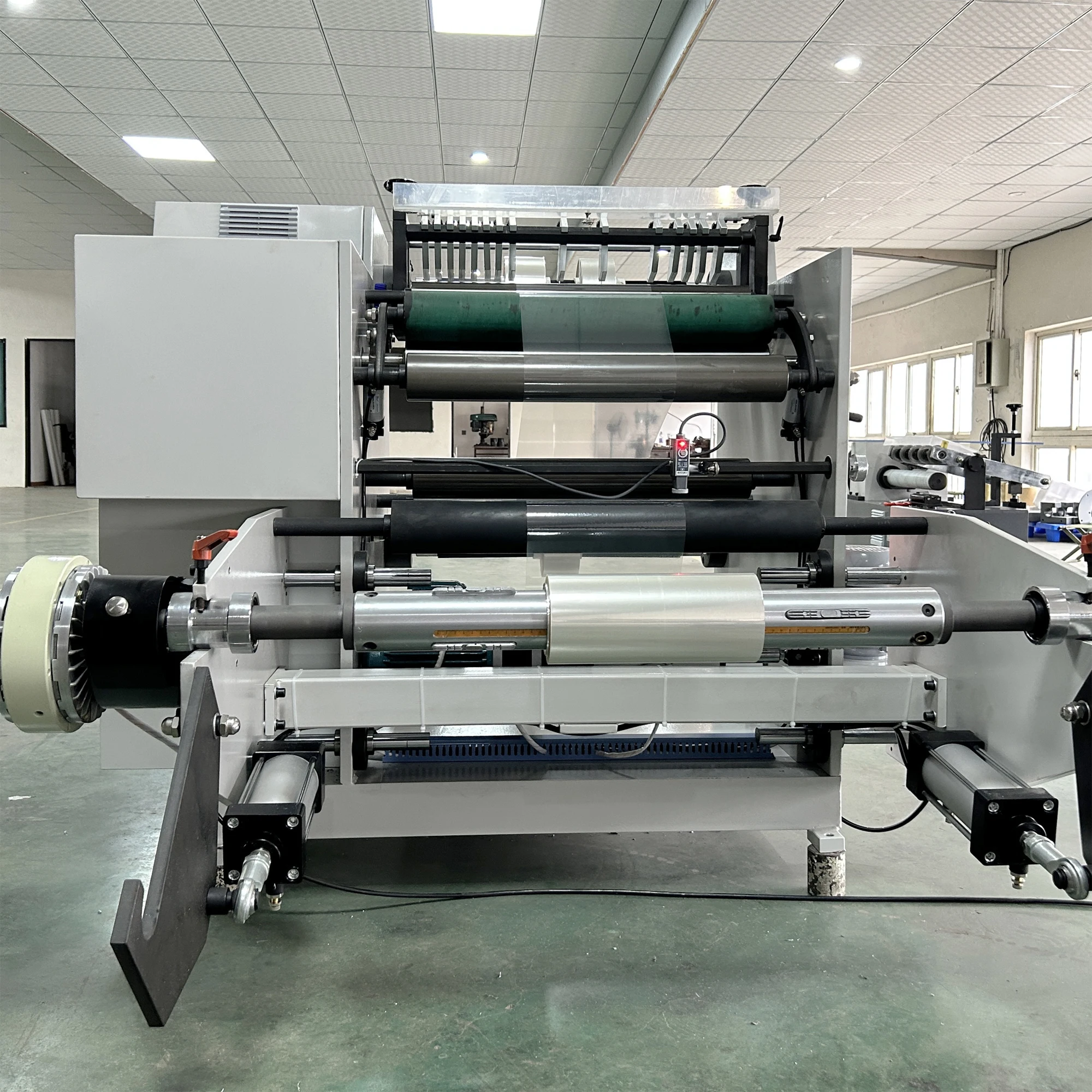 RTFQ-450 Label Paper Small Roll Slitting Machine