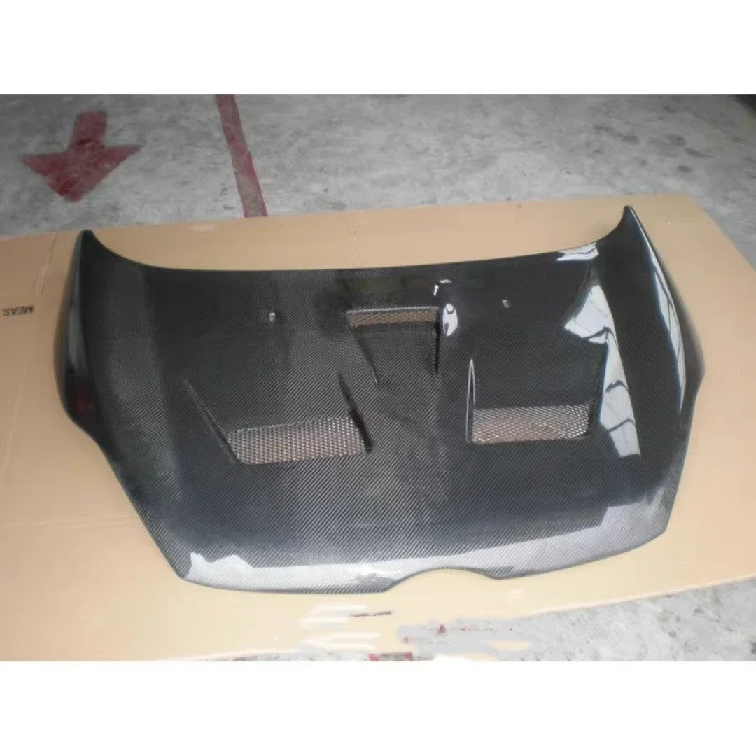 Body Kit Carbon Fiber Engine Hood Engine Cover for Ford Fiesta EVO 2009 2010 2011 2012 modified Auto Accessories