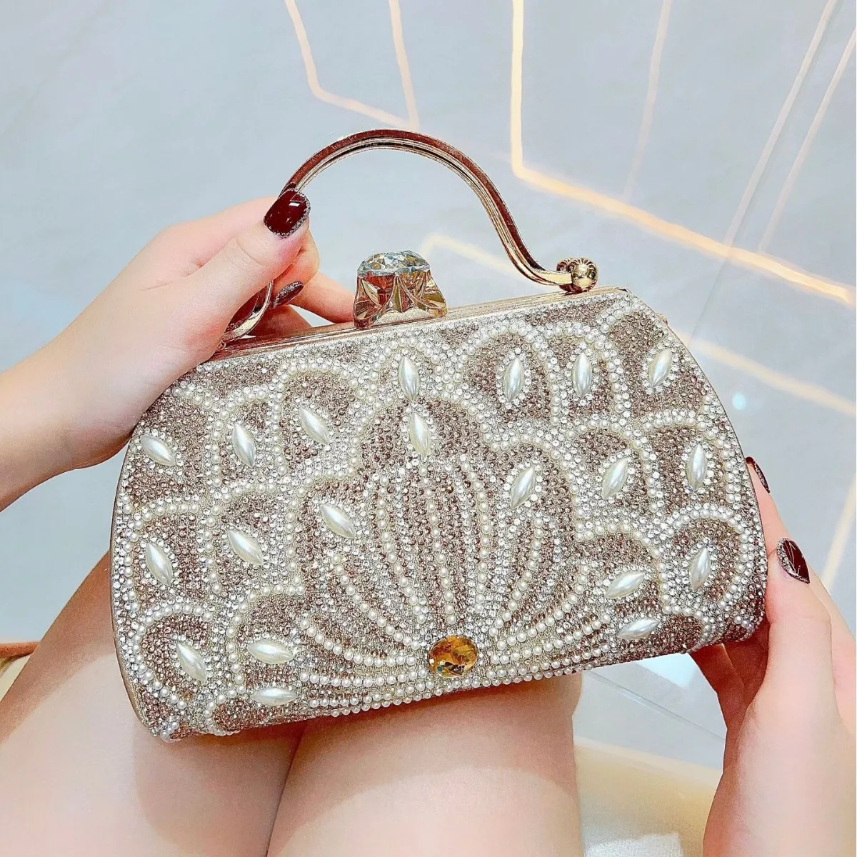 

Rhinestone Handbag and Purse for Women Wholesales Luxury Ladies Evening Hand Bag Chain Crossbody Bag Diamond Clutch Wedding Bag