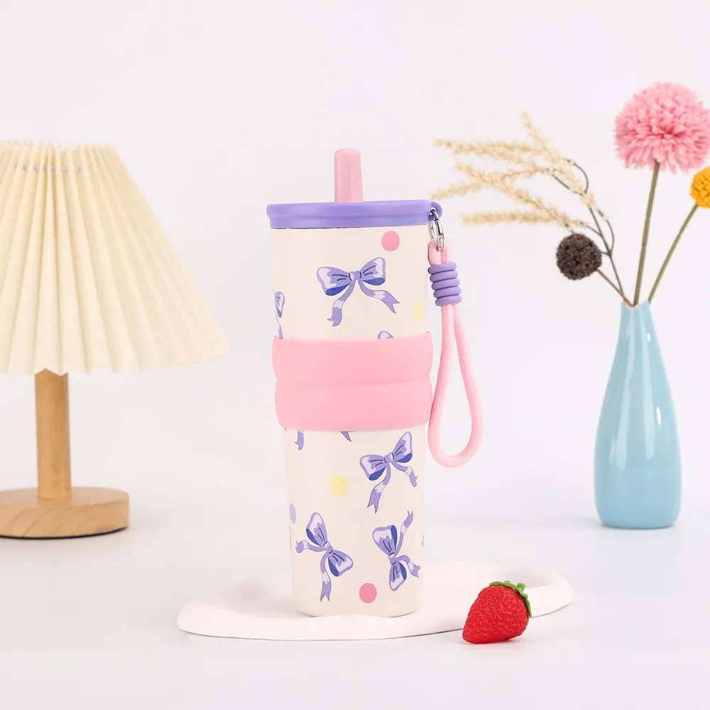 

Printed Bow Vacuum Cup Insulation Or Cooling 680ML Insulated Cup With Lifting Rope High-Capacity Thermal Mug for Boys and Girls
