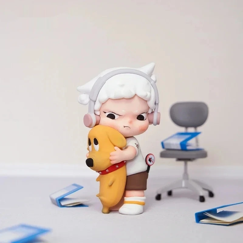 Presale for 30 Days JUAN Crazy Office A Guide To The Breaking Point Series Blind Box Mystery Box Caixa Caja Dolls Gift Desktop