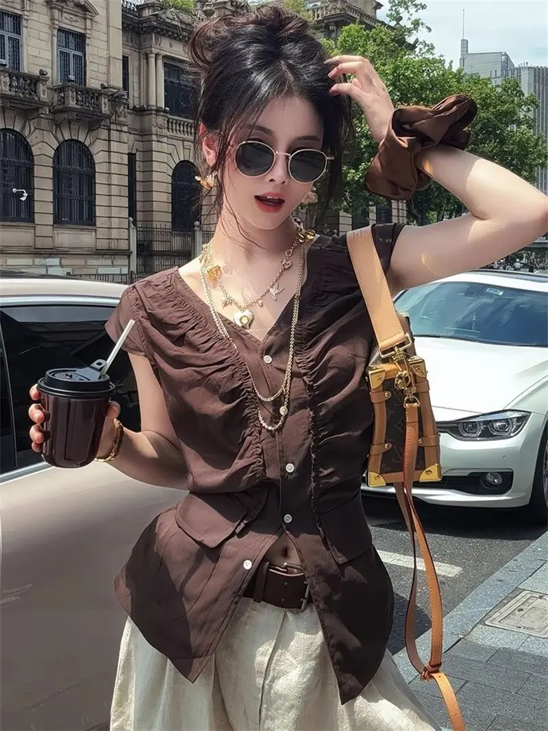 

Summer New Fashion V-neck Short-sleeved Shirt Women's Pleated Waist Asymmetrical Top