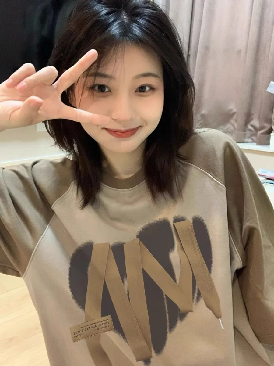 تي شيرتات طويلة الأكمام للسيدات ملابس علوية من القطن للشباب بقصة ضيقة وبسيطة ومزخرفة بالدانتيل وحاشية مكشكشة ناعمة للخريف يوميًا #4