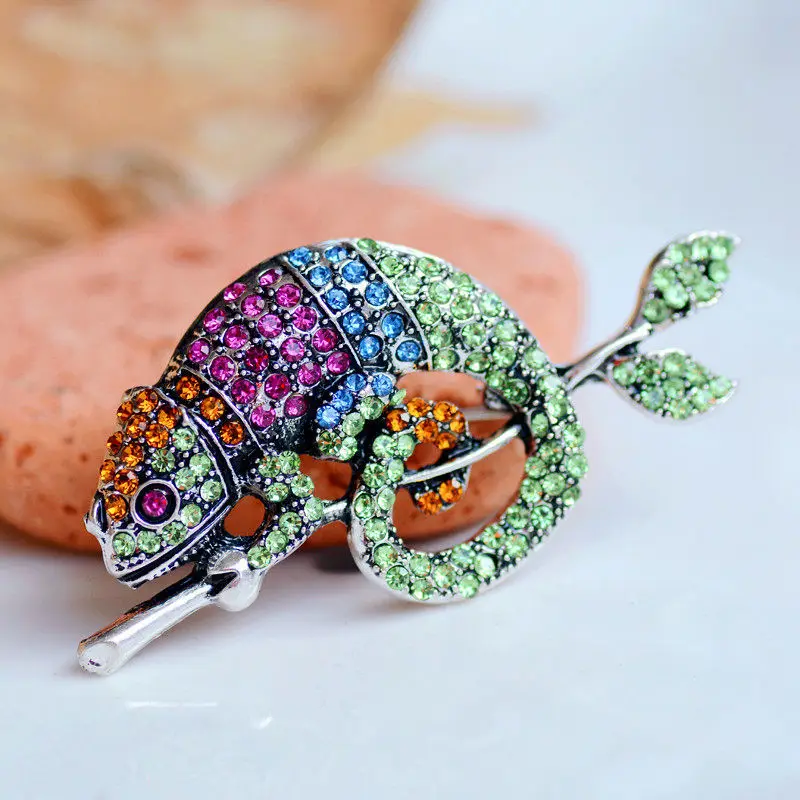 Small Chameleon Brooch High Grade Animal Enamel Pin Rhinestone Fashion Clothing Accessories Jewelry Brooches Good Gift