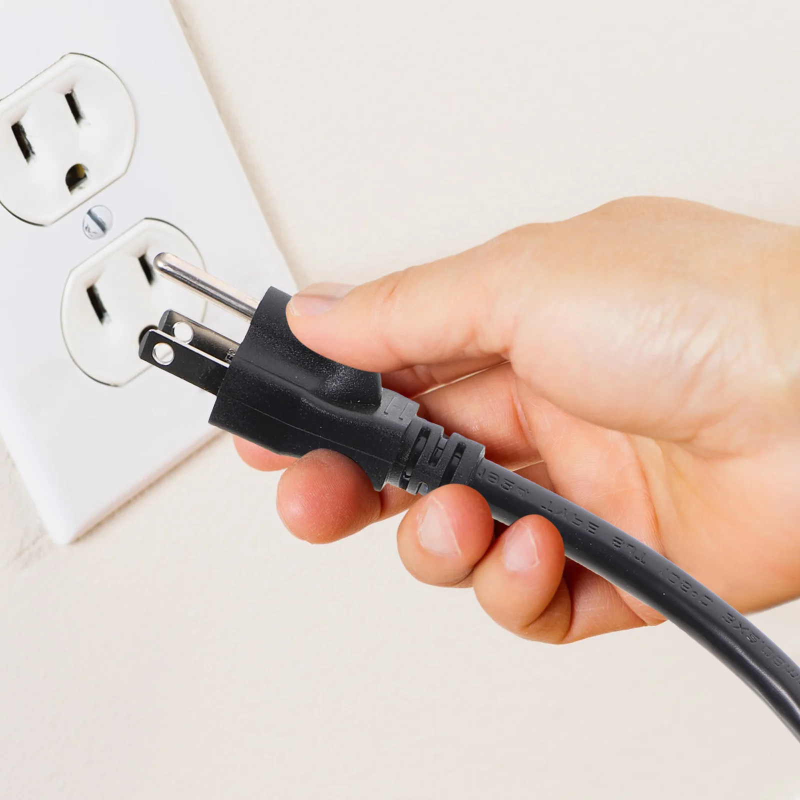 

Heavy Duty Black Extension Cord 3 Prong Us Plug Power Cable For Home Office Small Spaces Behind Furniture Outlet Saver